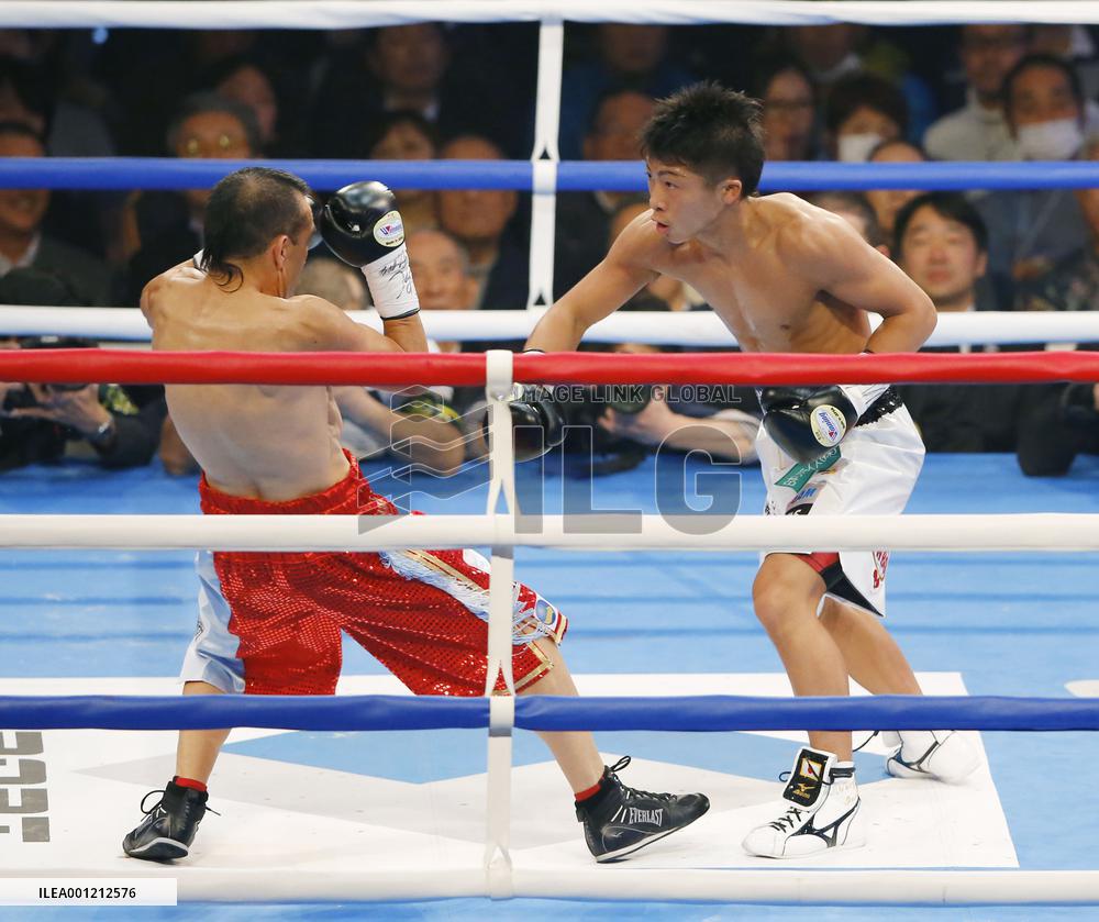 Inoue stuns Narvaez, captures WBO title
