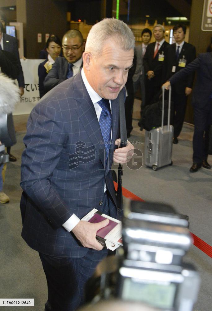 Aguirre, players leave for Australia