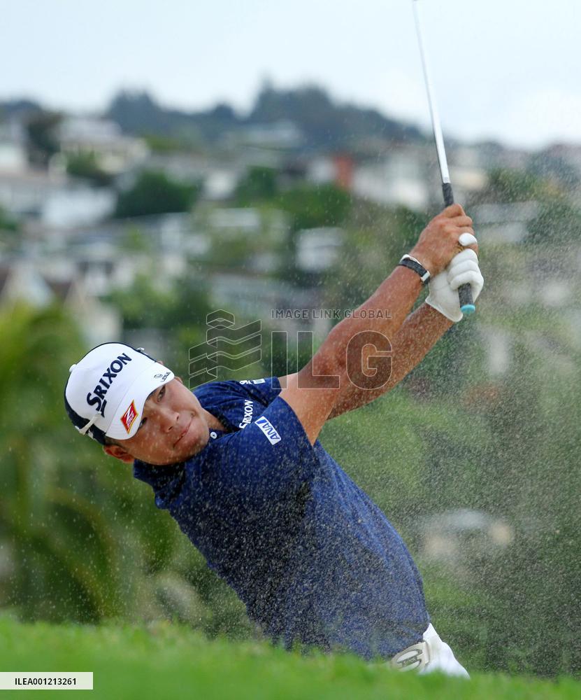 Japan golfer Matsuyama plays in 2nd round of Sony Open