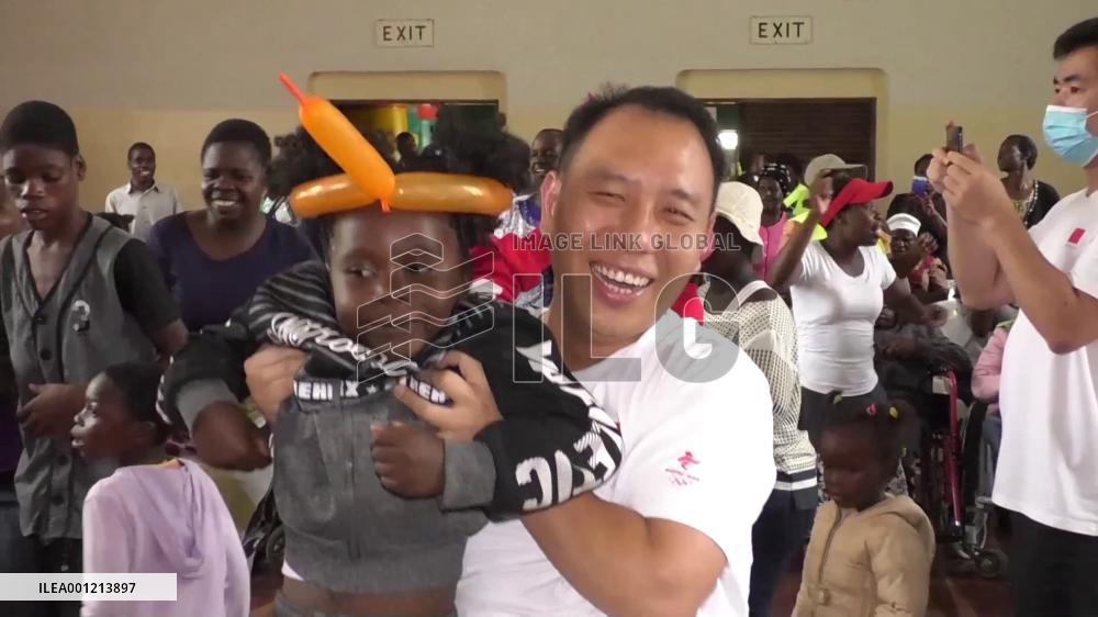 Chinese community brings cheer to Zimbabwean children with disabilities