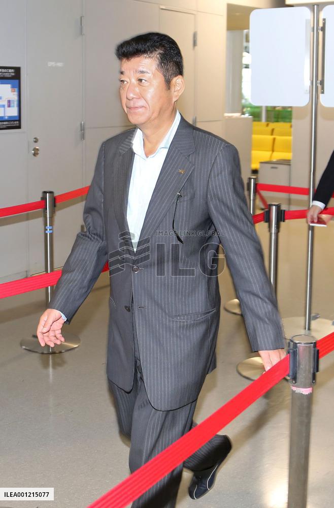 Osaka Gov. Matsui heads off to Milan world expo