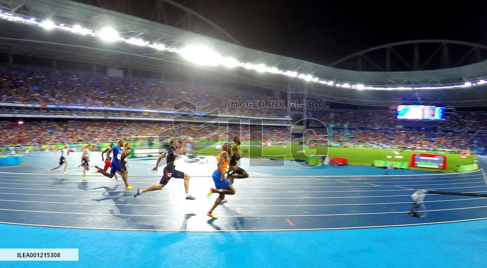Olympics: Bolt completes 3rd sprint double with 200 win