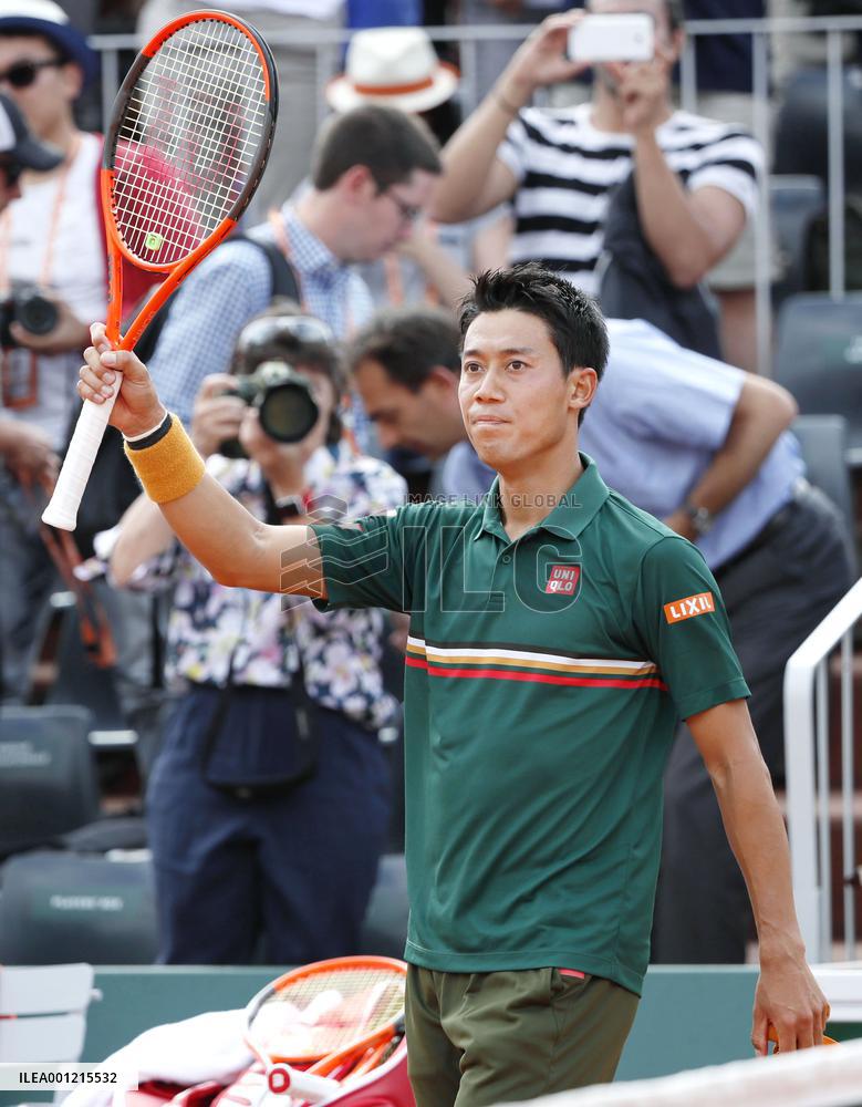 Tennis: Nishikori advances to French Open 2nd round