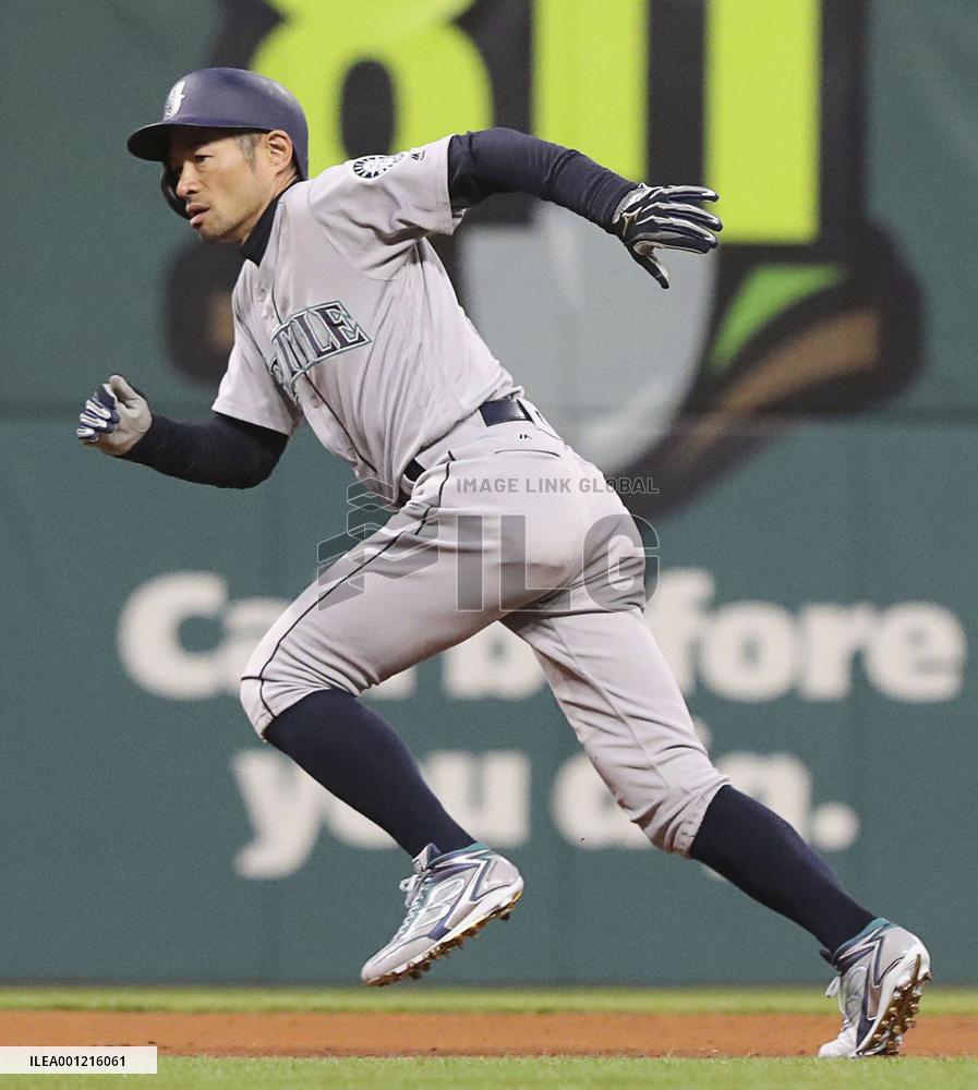 Baseball: Ichiro