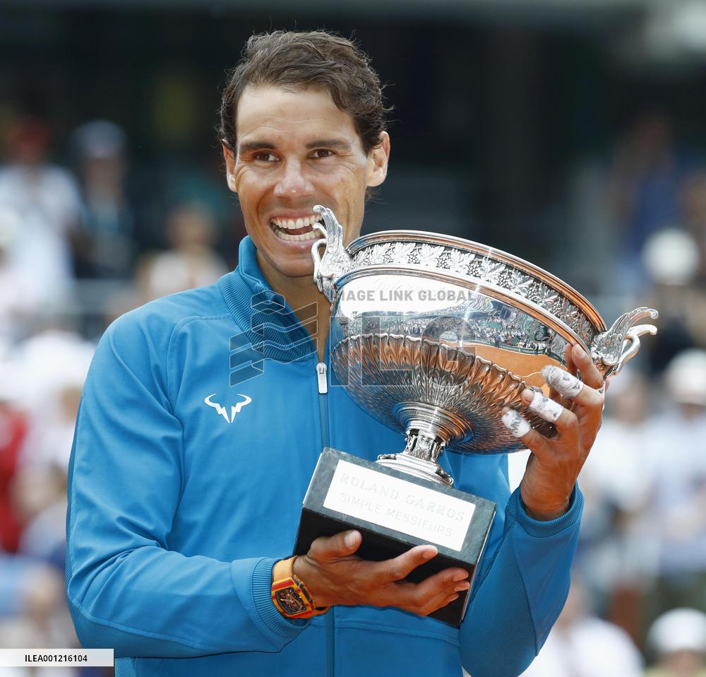 Tennis: Nadal claims 11th French Open title