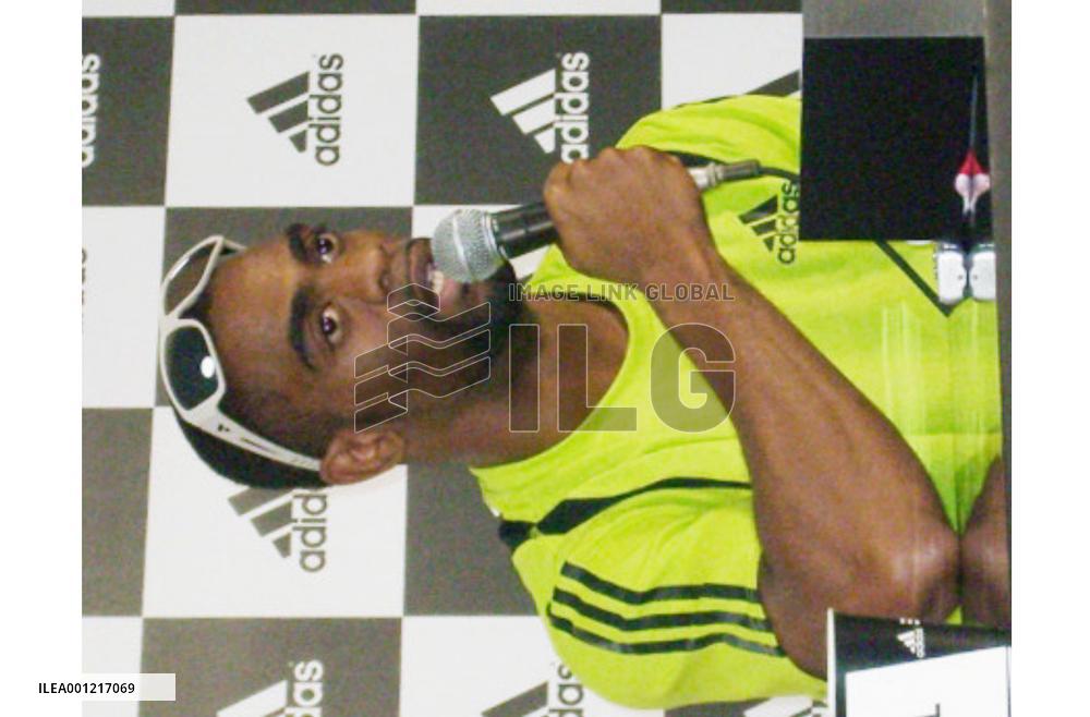 American sprinter Gay ready for showdown with Powell