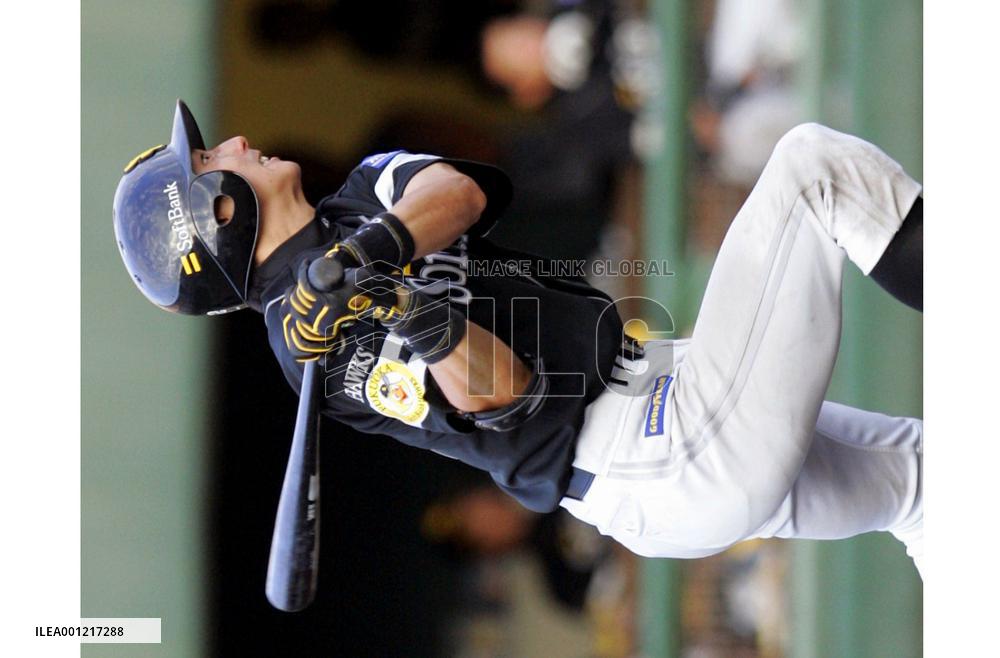 Kawasaki homer lifts Softbank over Nippon Ham