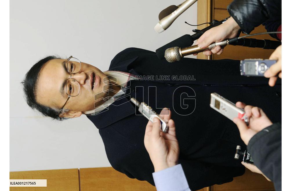 Japan's team finds no problems at factory in food poisoning case