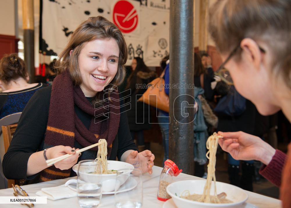 'Ramen' noodles prove popular in Paris
