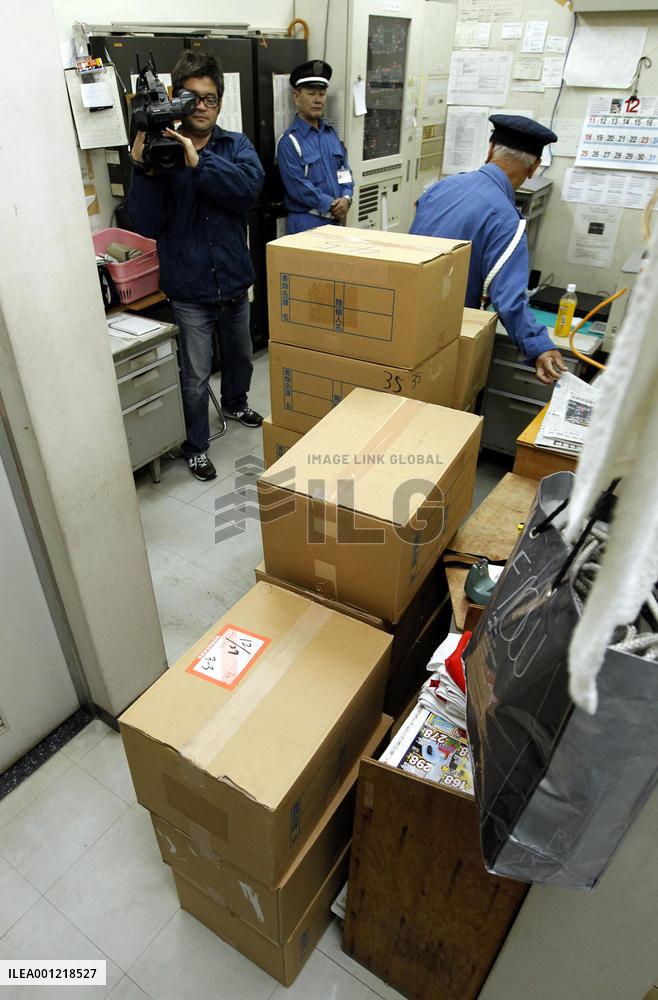 Futenma report delivered to Okinawa Pref. office