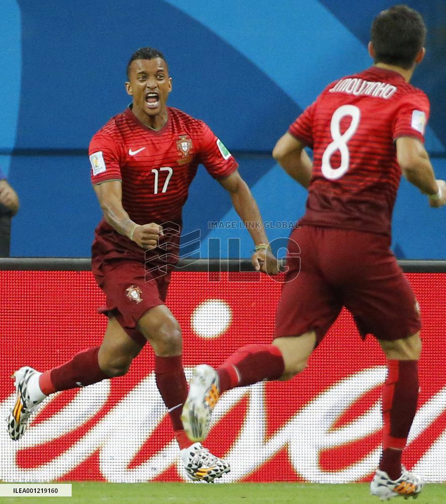 U.S. draw with Portugal 2-2 in World Cup Group G