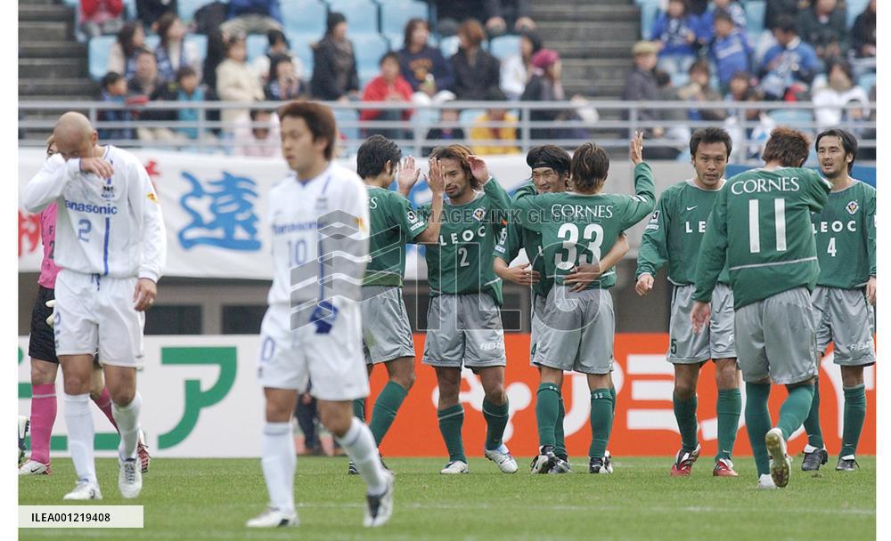 Verdy beats Gamba in Emperor's Cup semifinals