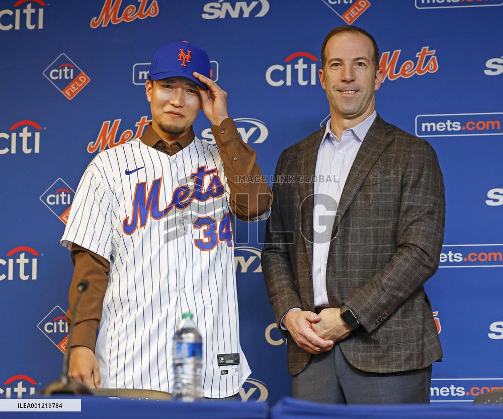 Senga joins New York Mets