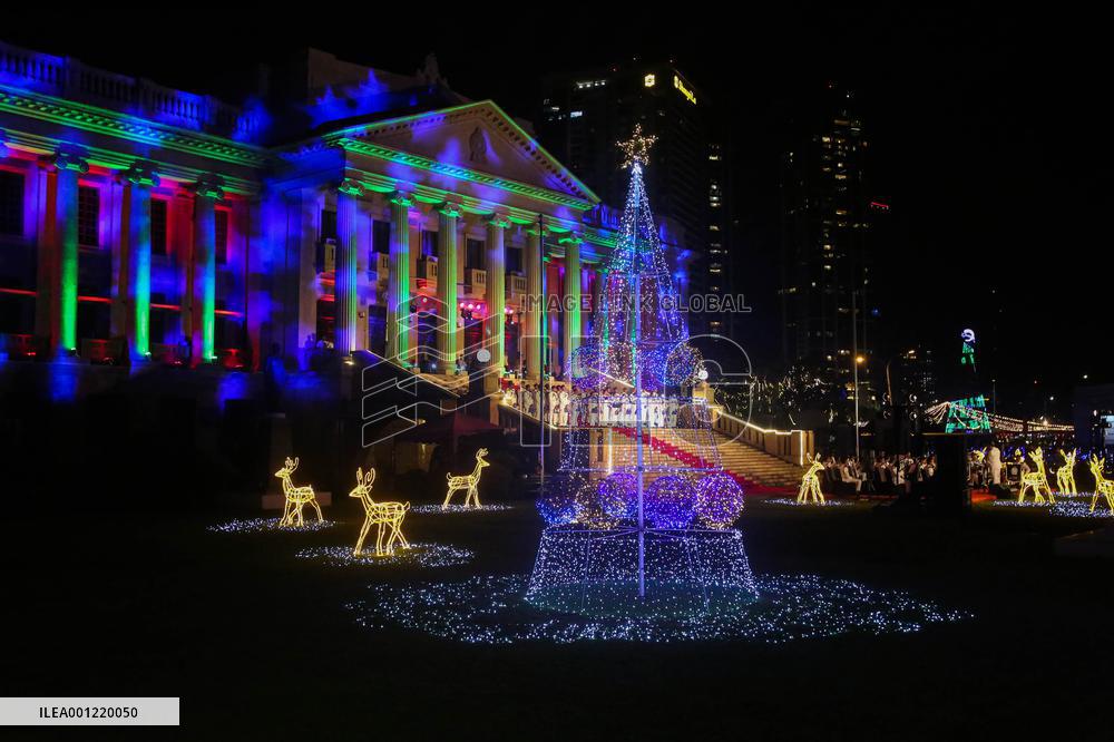 SRI LANKA-COLOMBO-DECORATION-CHRISTMAS