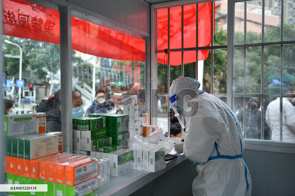 CHINA-FEVER CLINICS (CN)