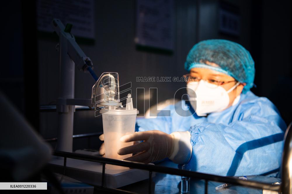 CHINA-HUNAN-CHANGSHA-INHALABLE COVID-19 VACCINE (CN)