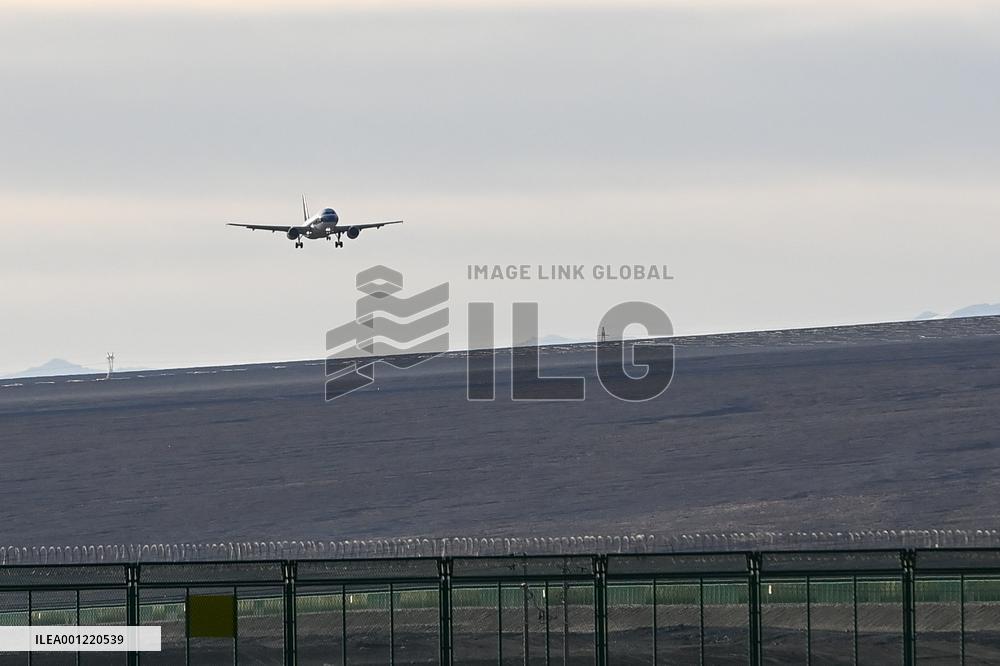 CHINA-XINJIANG-HIGH PLATEAU AIRPORT-OPERATIONS (CN)