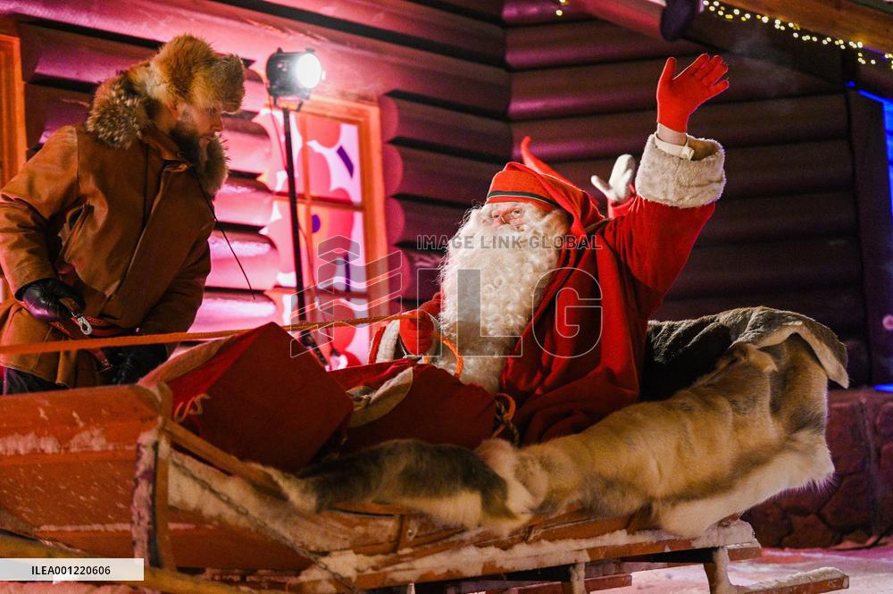 SANTA - JOURNEY - LAPLAND - FINLAND