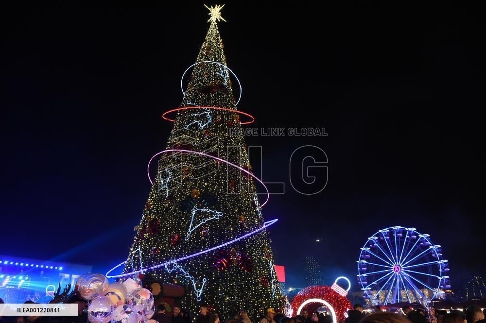 ALBANIA-TIRANA-DECORATIVE LIGHTS