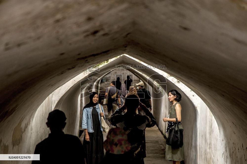 INDONESIA-YOGYAKARTA-TOURISM-HOLIDAY