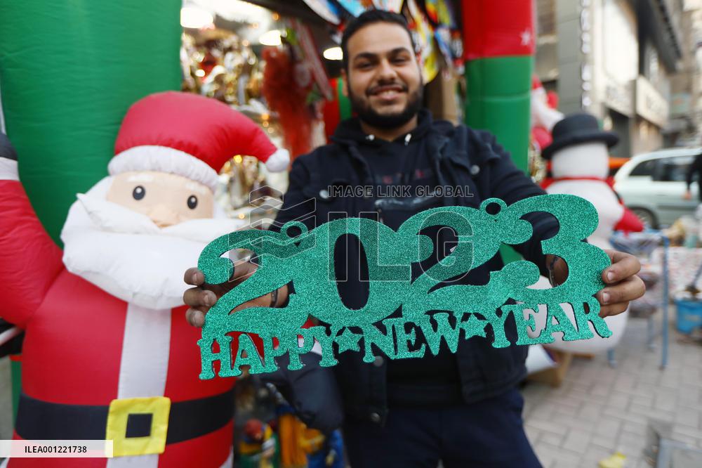EGYPT-CAIRO-NEW YEAR AND CHRISTMAS-PREPARATION