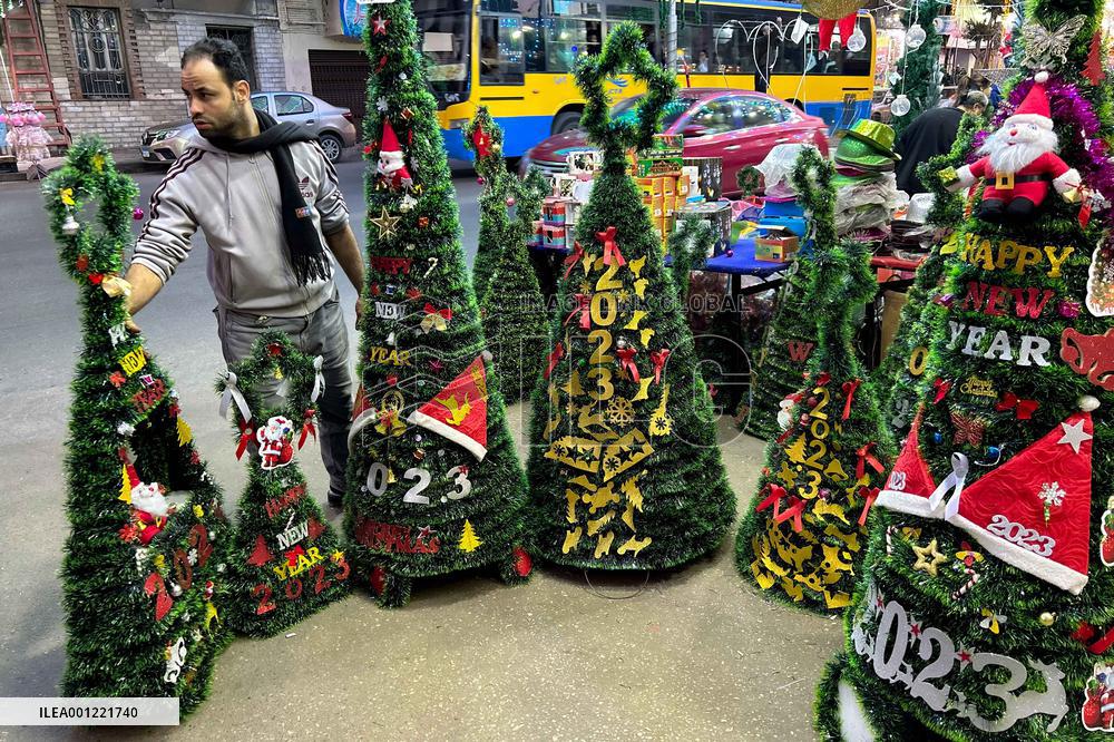 EGYPT-CAIRO-NEW YEAR AND CHRISTMAS-PREPARATION