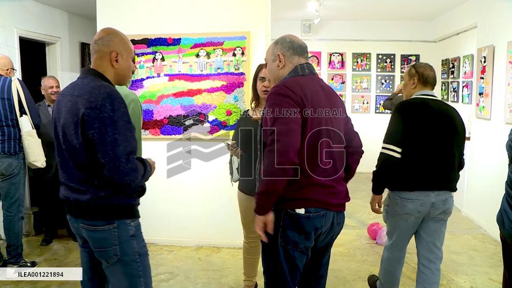 Thread artworks exhibition kicks off in Cairo