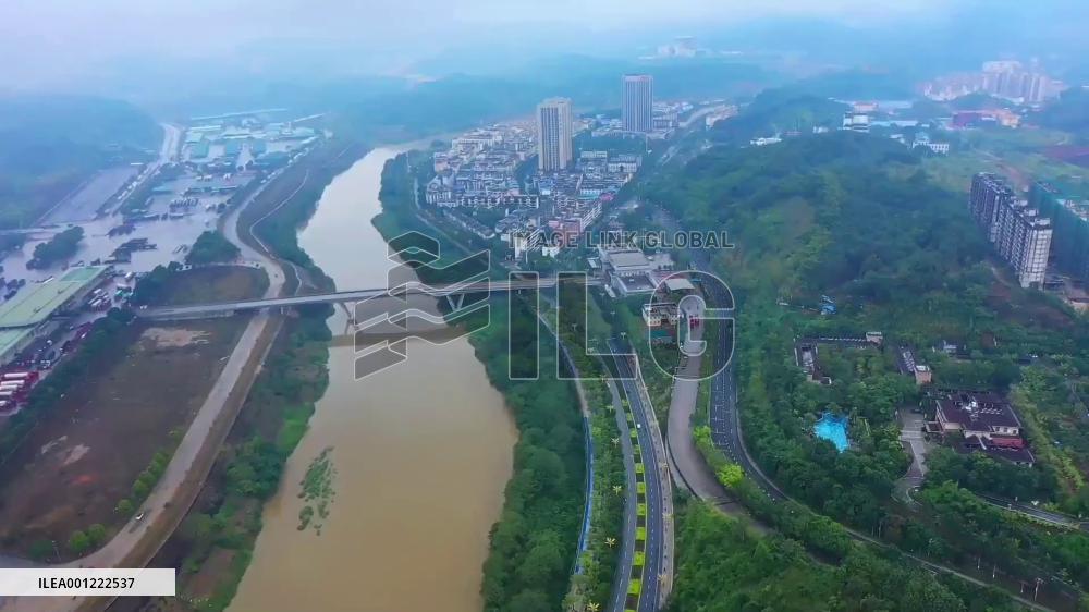 Customs clearance restored for drivers at Hekou Port on China-Vietnam border