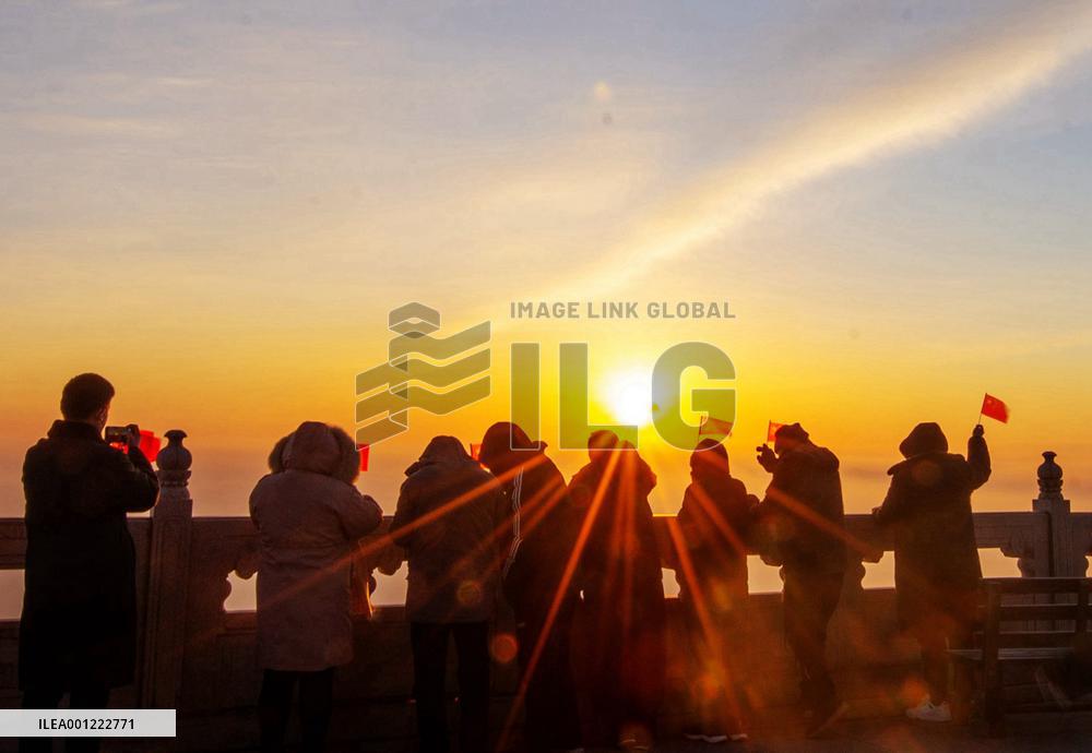 #CHINA-NEW YEAR-SUNRISE-SCENERY (CN)