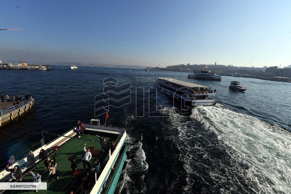 TÜRKIYE-ISTANBUL-NEW YEAR