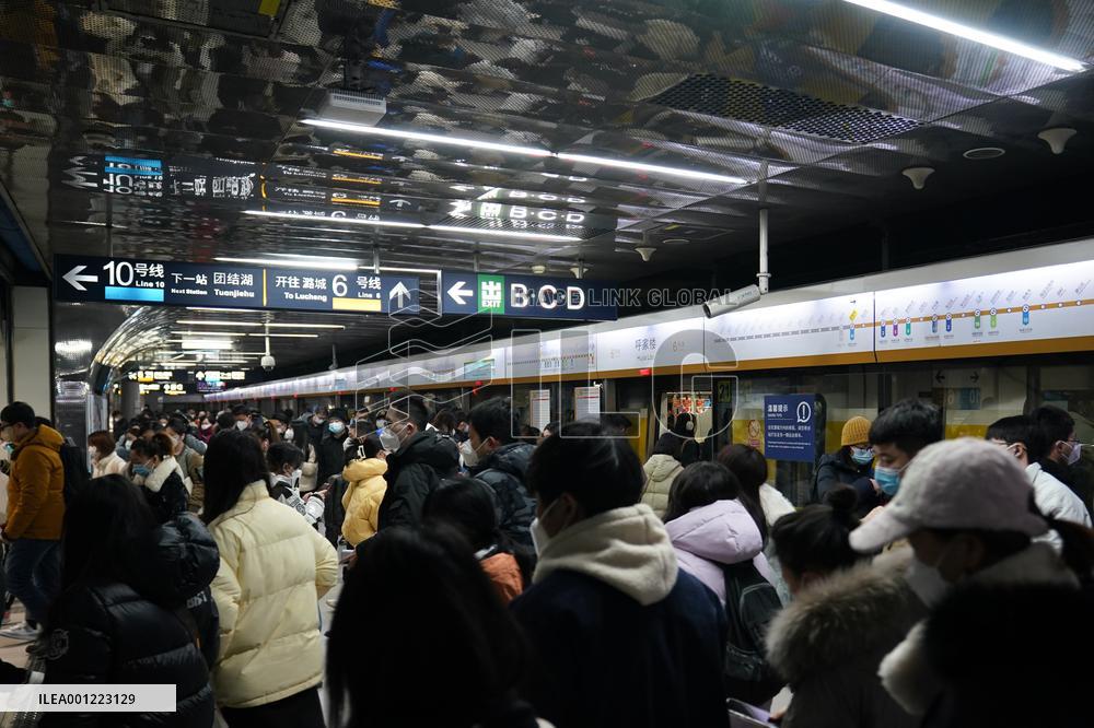 CHINA-BEIJING-MORNING PEAK (CN)