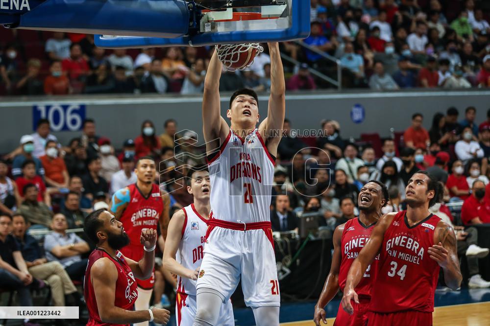 (SP)THE PHILIPPINES-PASAY CITY-BASKETBALL-PBA-COMMISSIONER'S CUP-FINALS-BAY AREA DRAGONS VS BARANGAY GINEBRA SAN MIGUEL