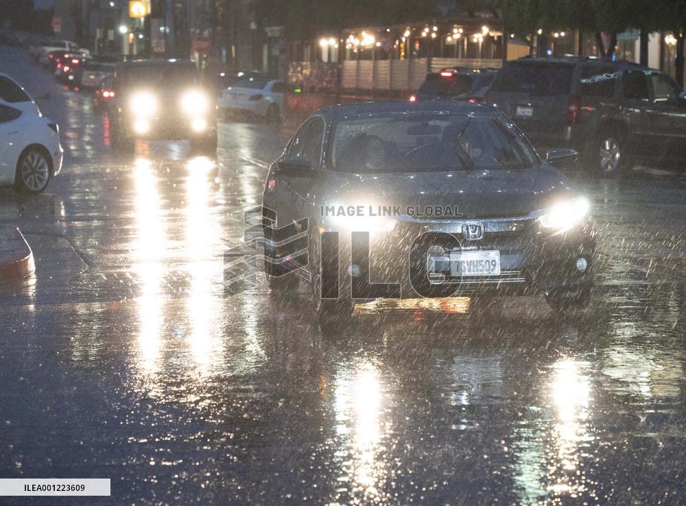 U.S.-CALIFORNIA-MILLBRAE-STORM