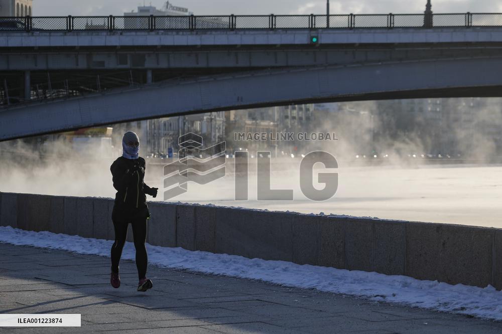 RUSSIA-MOSCOW-COLD WEATHER