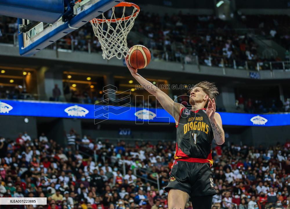 (SP)THE PHILIPPINES-PASAY CITY-BASKETBALL-PBA-COMMISSIONER'S CUP-FINALS-BAY AREA DRAGONS VS BARANGAY GINEBRA SAN MIGUEL