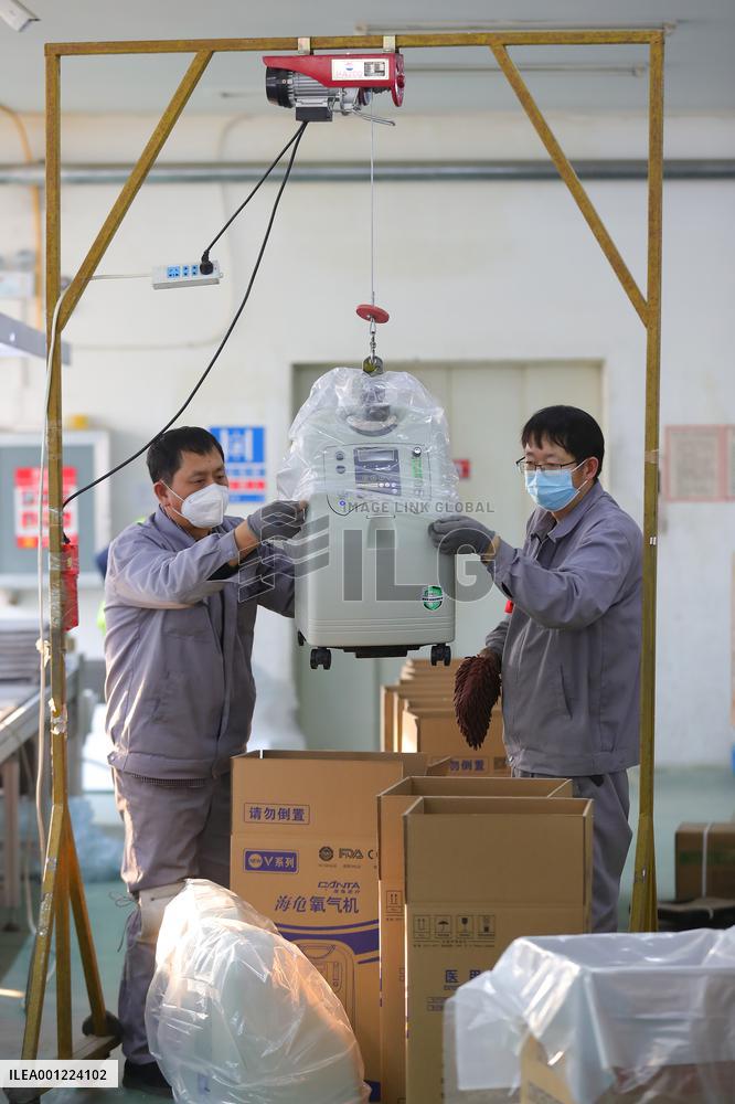 CHINA-LIAONING-SHENYANG-OXYGEN CONCENTRATORS-PRODUCTION (CN)