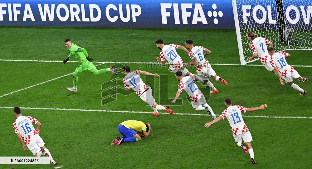 (SP)XINHUA-PICTURES OF THE YEAR 2022-SPORT