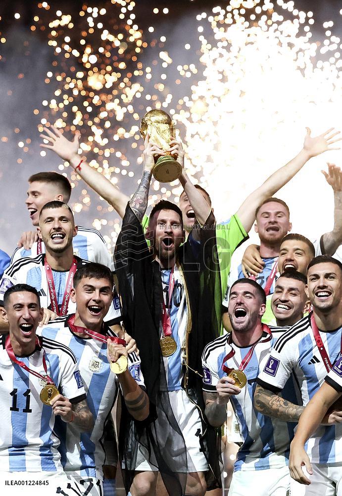 (SP)XINHUA-PICTURES OF THE YEAR 2022-SPORT