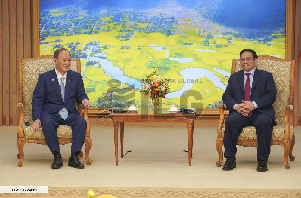 Ex-Japan PM Suga in Vietnam