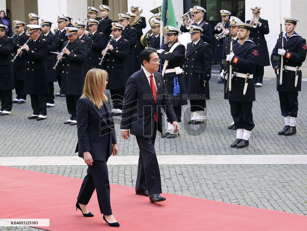 Japan-Italy summit in Rome