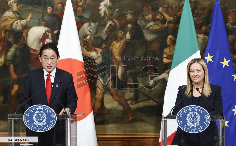 Japan-Italy summit in Rome