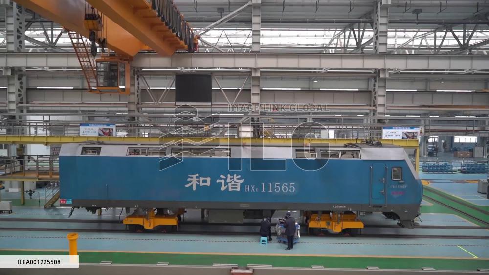 Bullet trains under maintenance for Spring Festival travel rush