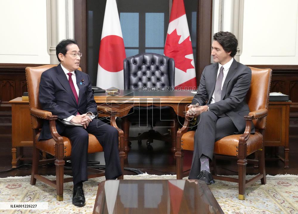 Japan-Canada summit in Ottawa
