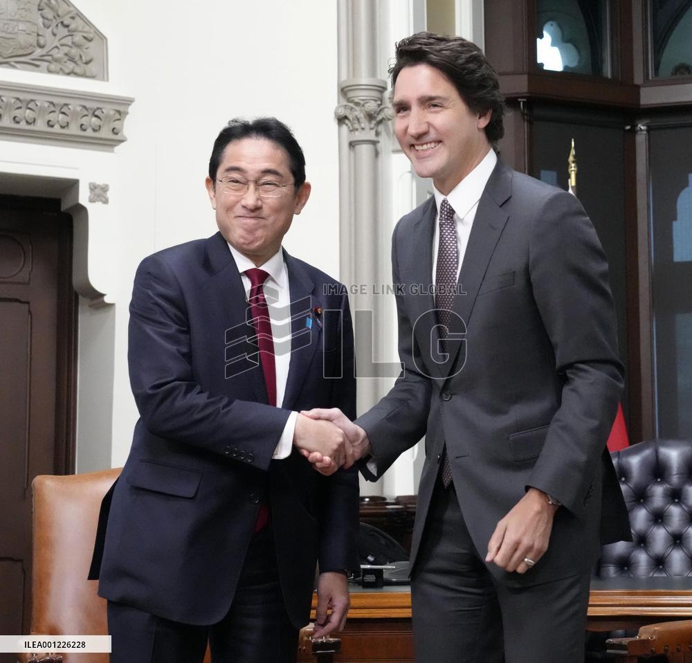 Japan-Canada summit in Ottawa