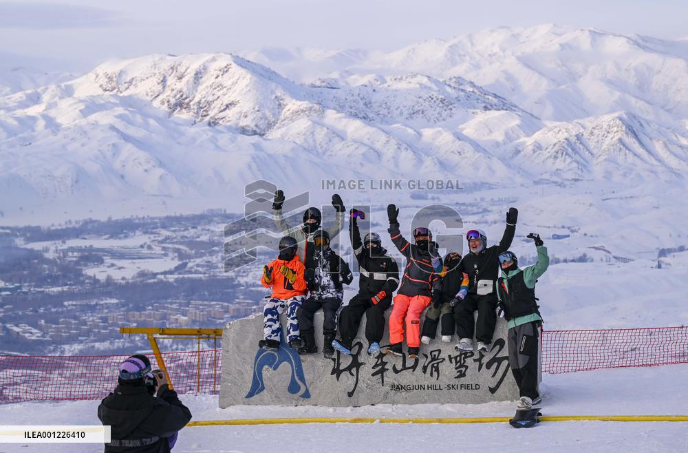 CHINA-XINJIANG-ALTAY-WINTER TOURISM (CN)