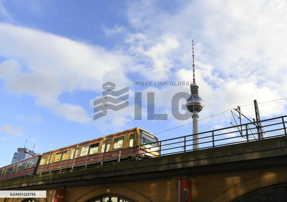 GERMANY-GDP-PRELIMINARY FIGURES