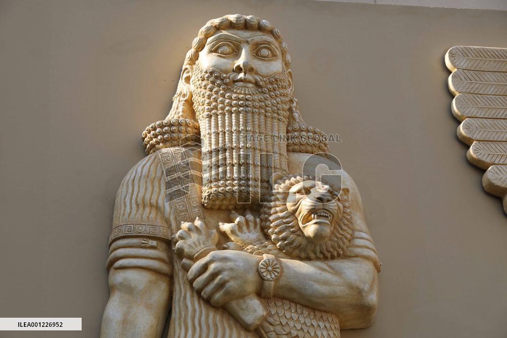 IRAQ-BAGHDAD-SCULPTOR