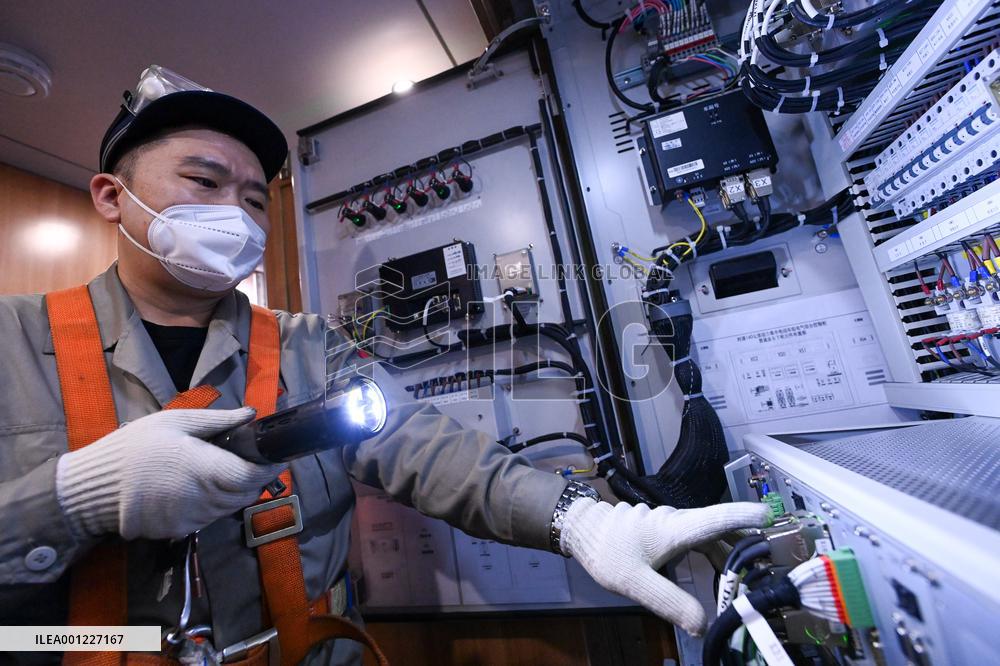 CHINA-XINJIANG-URUMQI-BULLET TRAIN-MAINTENANCE (CN)