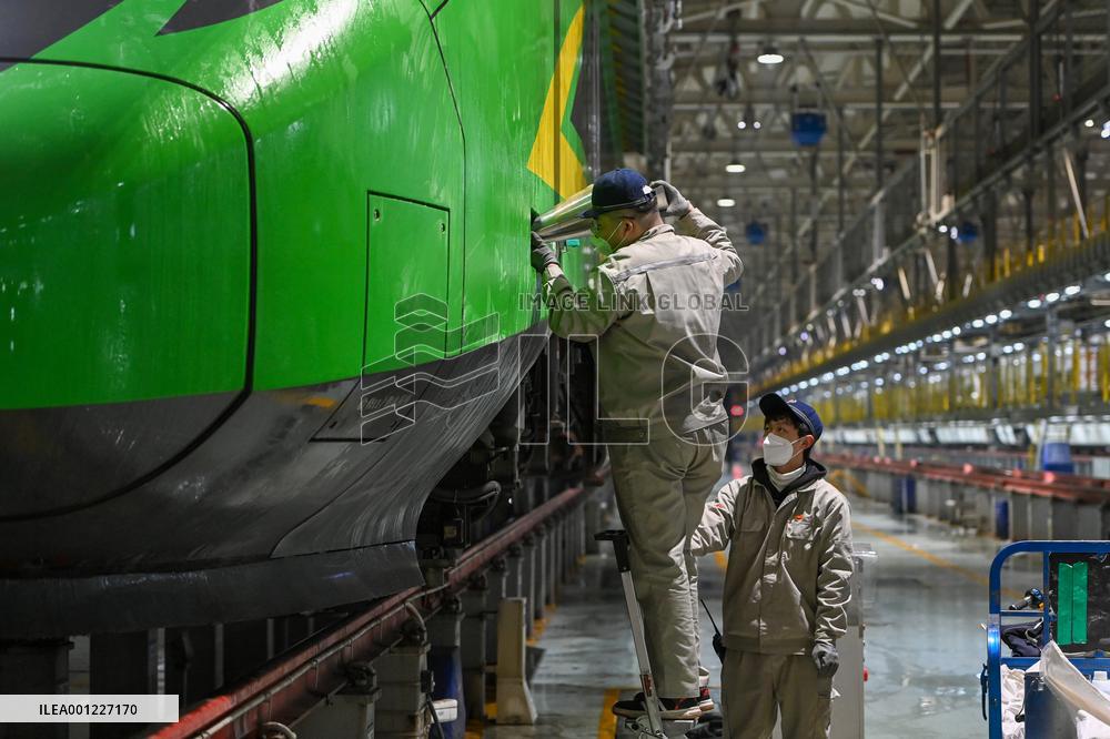 CHINA-XINJIANG-URUMQI-BULLET TRAIN-MAINTENANCE (CN)