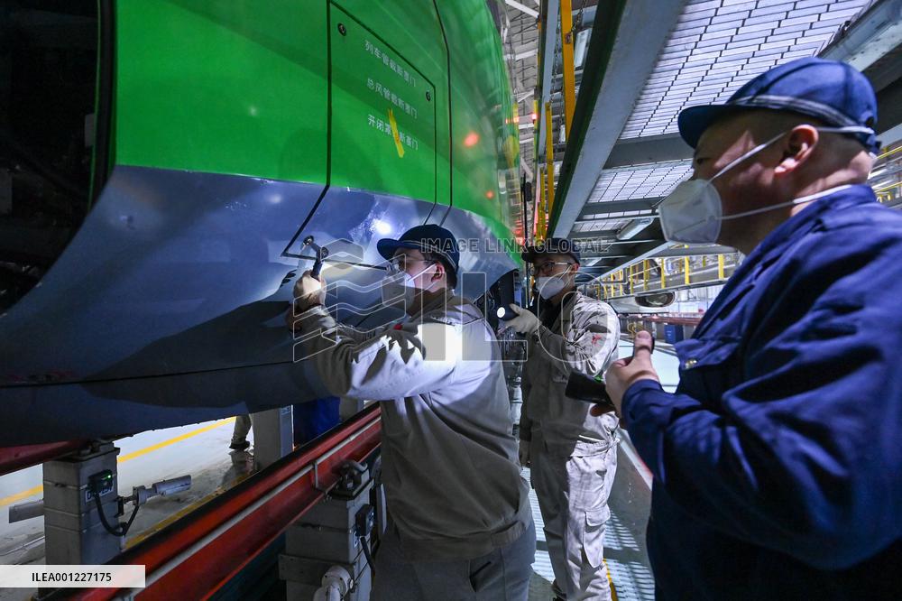 CHINA-XINJIANG-URUMQI-BULLET TRAIN-MAINTENANCE (CN)